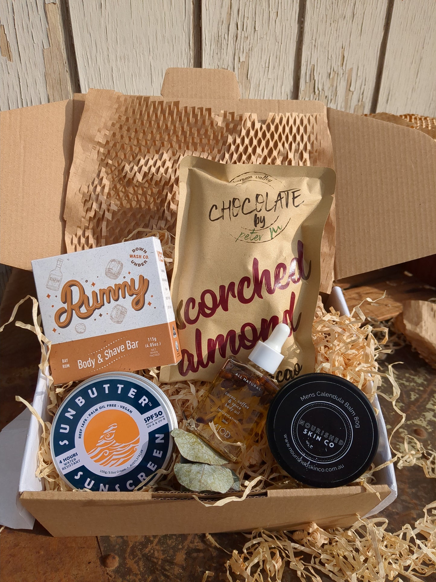 Essentials MEN's Hamper Gift Box